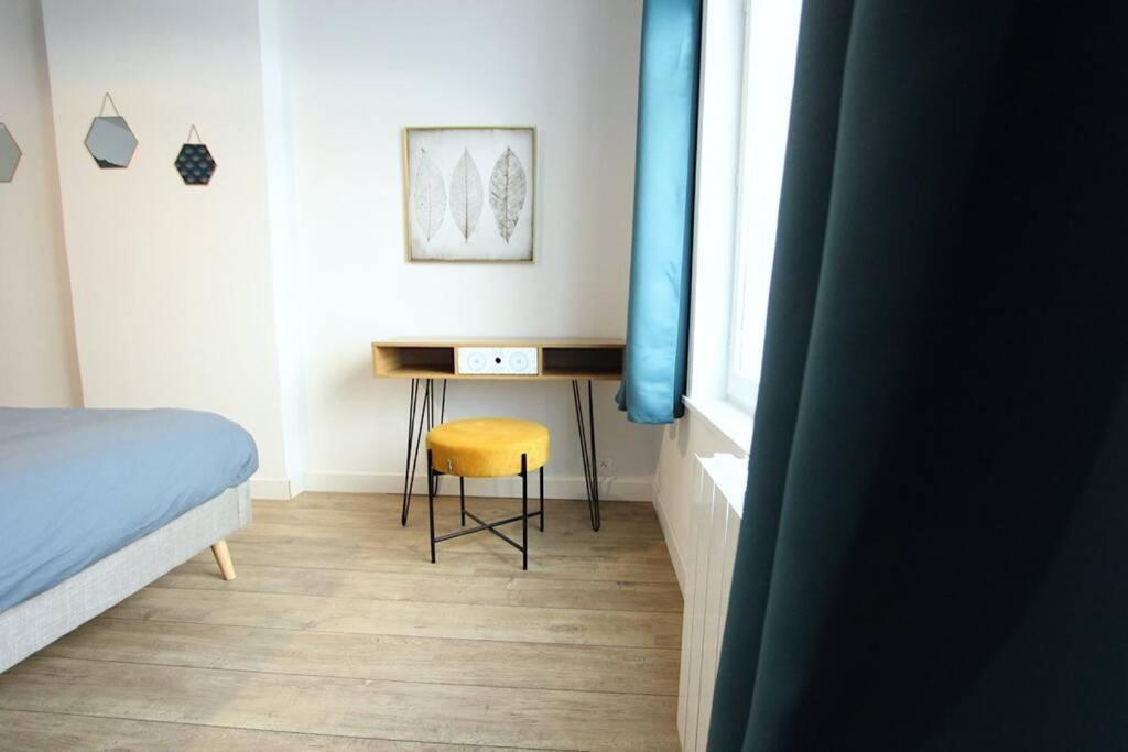 Appartement Centre De Valenciennes Entierement Equipe 64M2 Exterior photo